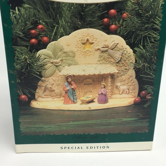 Vintage Christmas Tree Ornament O Holy Night Hallmark 1996 - Picture 1 of 8